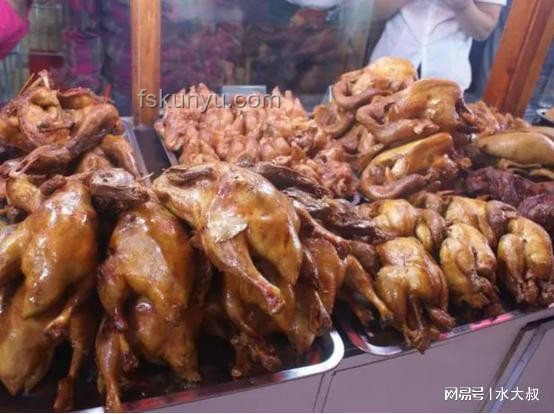 小宇的海边熟食革命，跨界创新美食梦