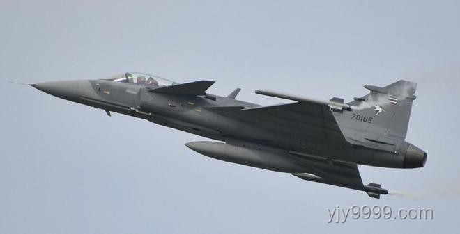 泰国空军购买“鹰狮”与备选战机对比分析